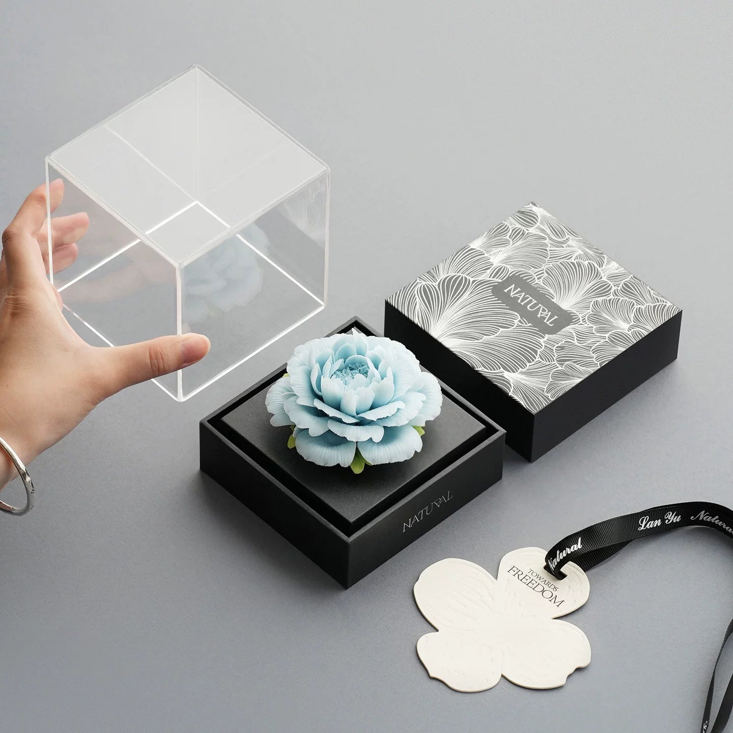 Lanyu Natural New Plaid Porcelain Floral Aromatherapy Gift Box [Qixi Gift] Gift for Girlfriends and Friends
