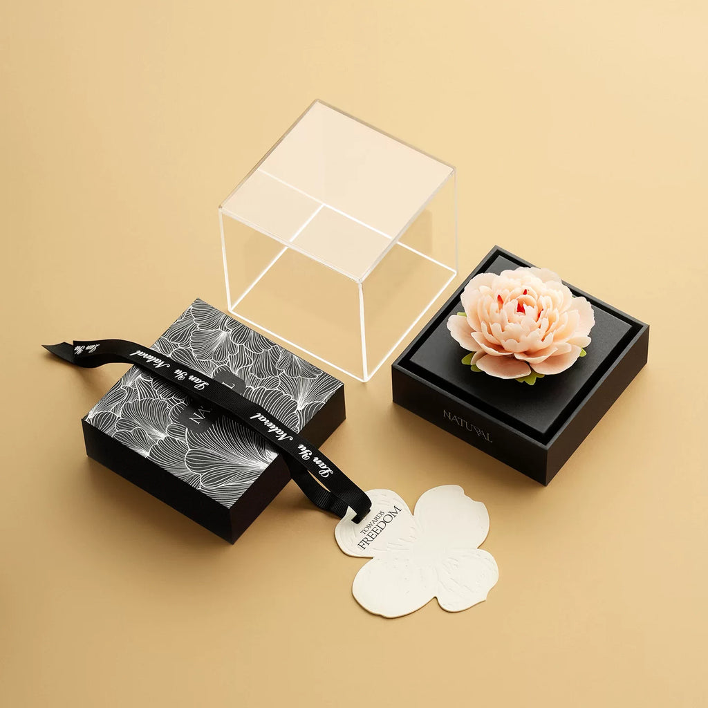 Hand‑Pinched Square Peony Flameless Aromatherapy Gift Box