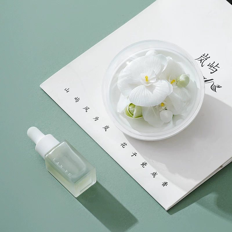 Hand‑crafted White Phalaenopsis Porcelain Flower Fragrant Stone Aromatherapy Gift Box
