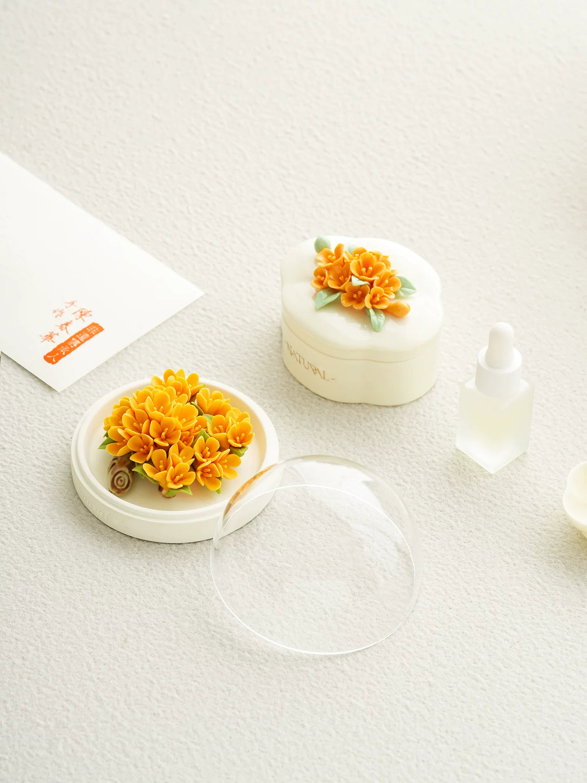 Hand‑Pinched Osmanthus Ceramic‑Flower | Spar Diffuser Jewelry Box Gift Set